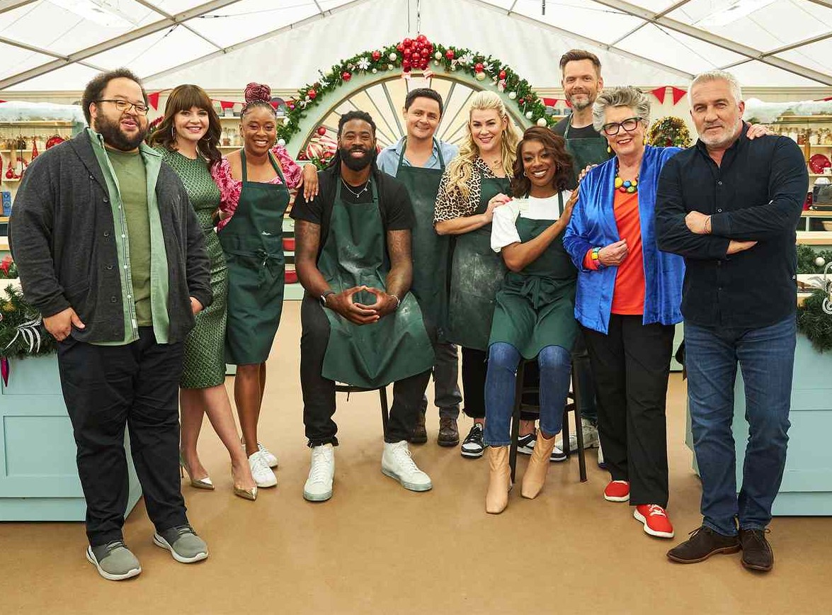 THE GREAT AMERICAN BAKING SHOW Celebrity Holiday Military Press